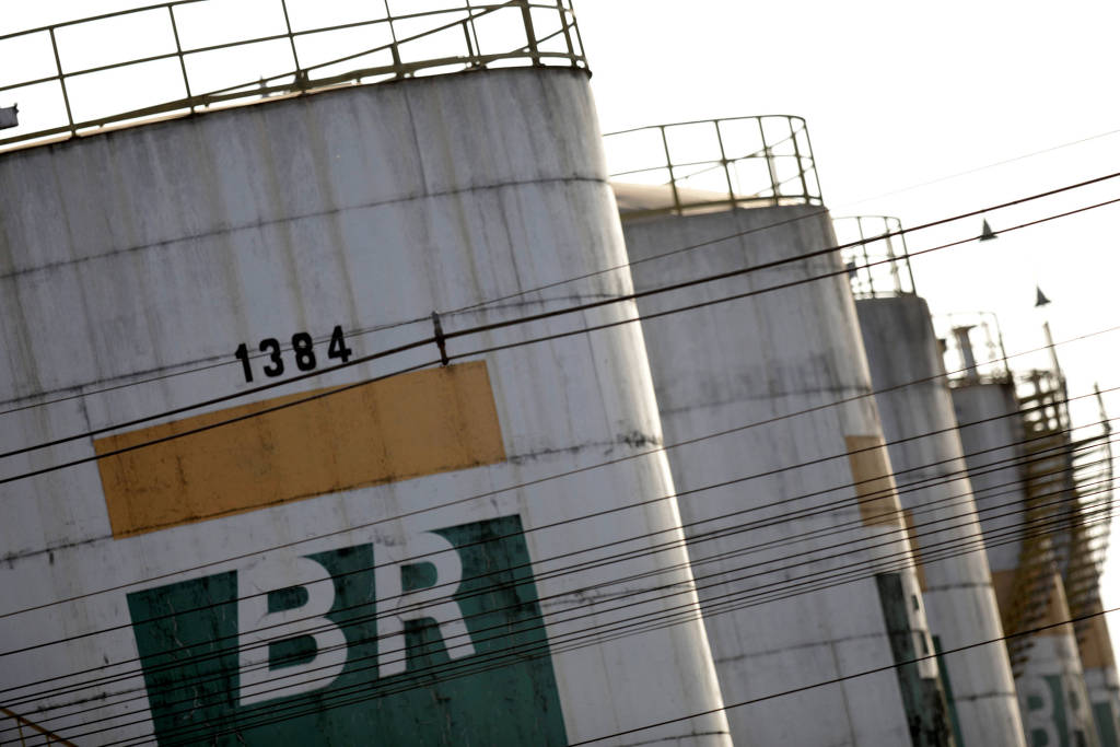 No centro da crise, Petrobras tem privatização rejeitada por 55%, diz Datafolha