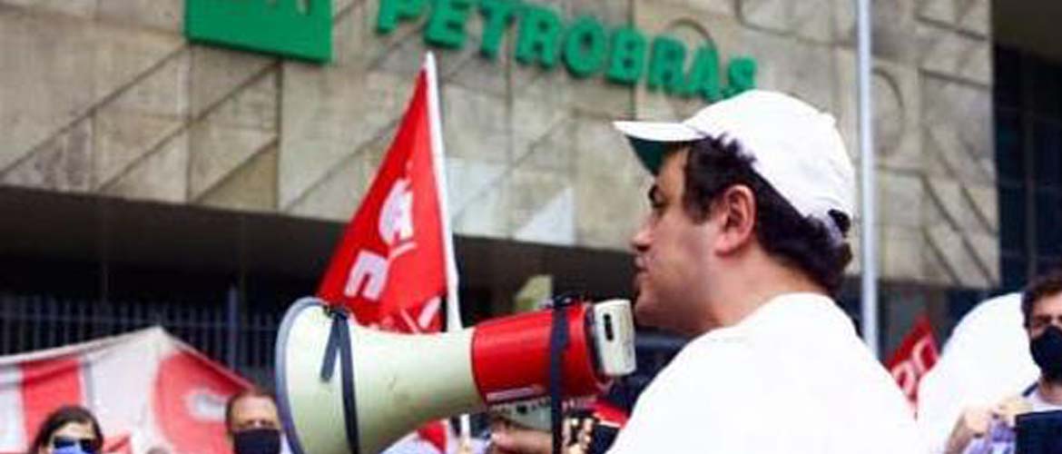 Nosso total apoio ao deputado Glauber Braga