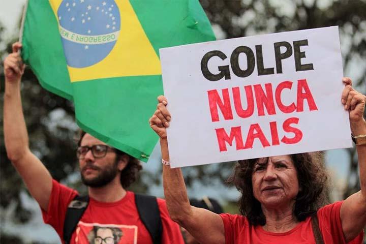 Não se anistia terrorismo contra a democracia